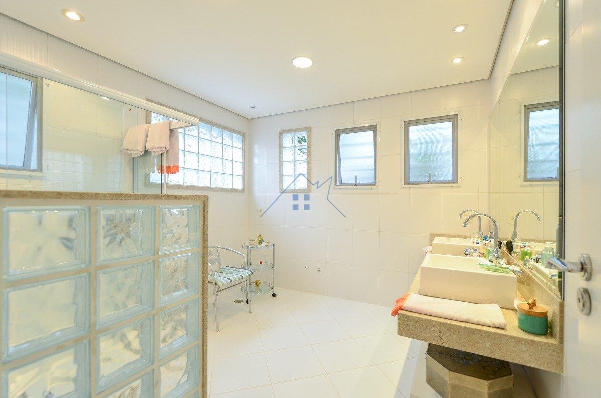 Casa no Jd Prudência 3 suítes 2 vagas 307m² Rua Luís de França Júnior São Paulo - 