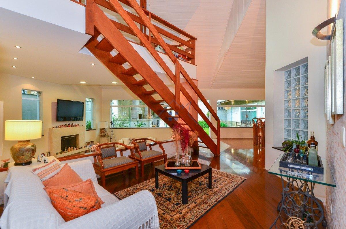 Casa no Jd Prudência 3 suítes 2 vagas 307m² Rua Luís de França Júnior São Paulo - 