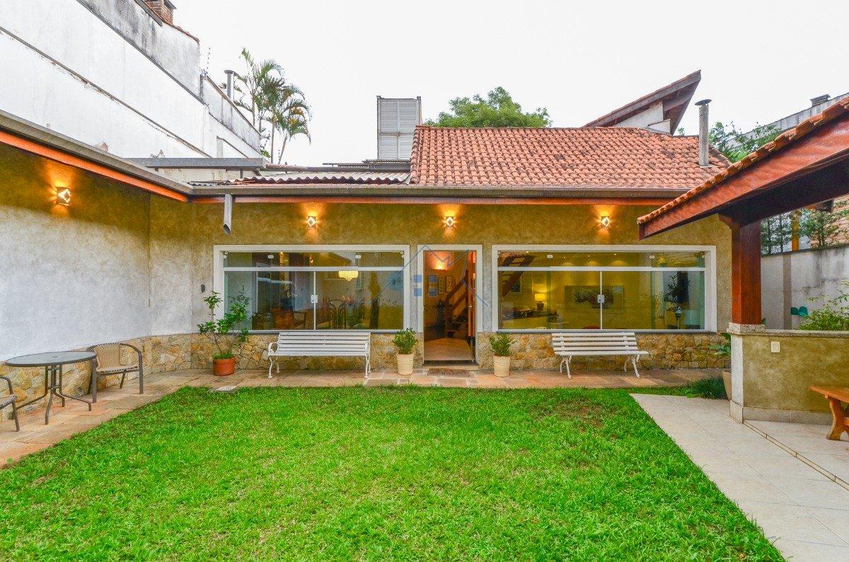 Casa no Jd Prudência 3 suítes 2 vagas 307m² Rua Luís de França Júnior São Paulo - 