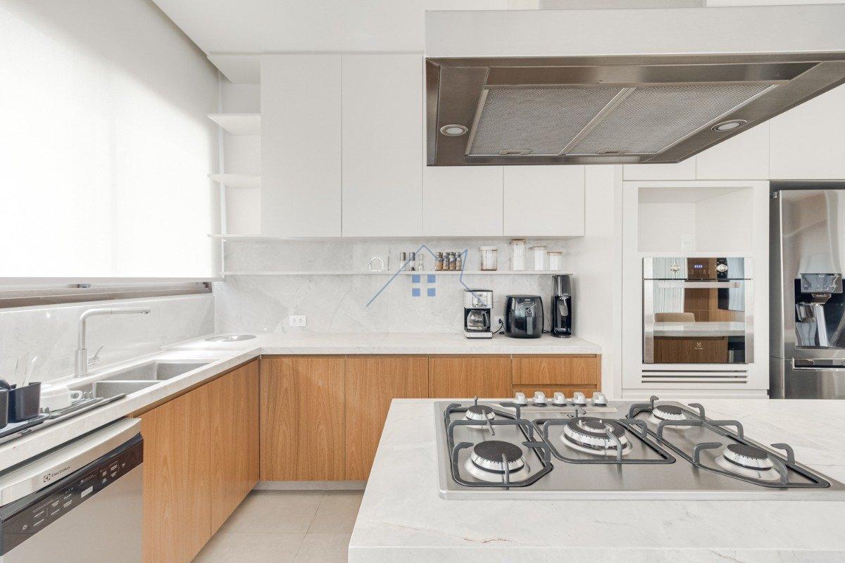 Apartamento no Brooklin Paulista com 3 suítes e 2 vagas 157m² Rua Princesa Isabel São Paulo - 