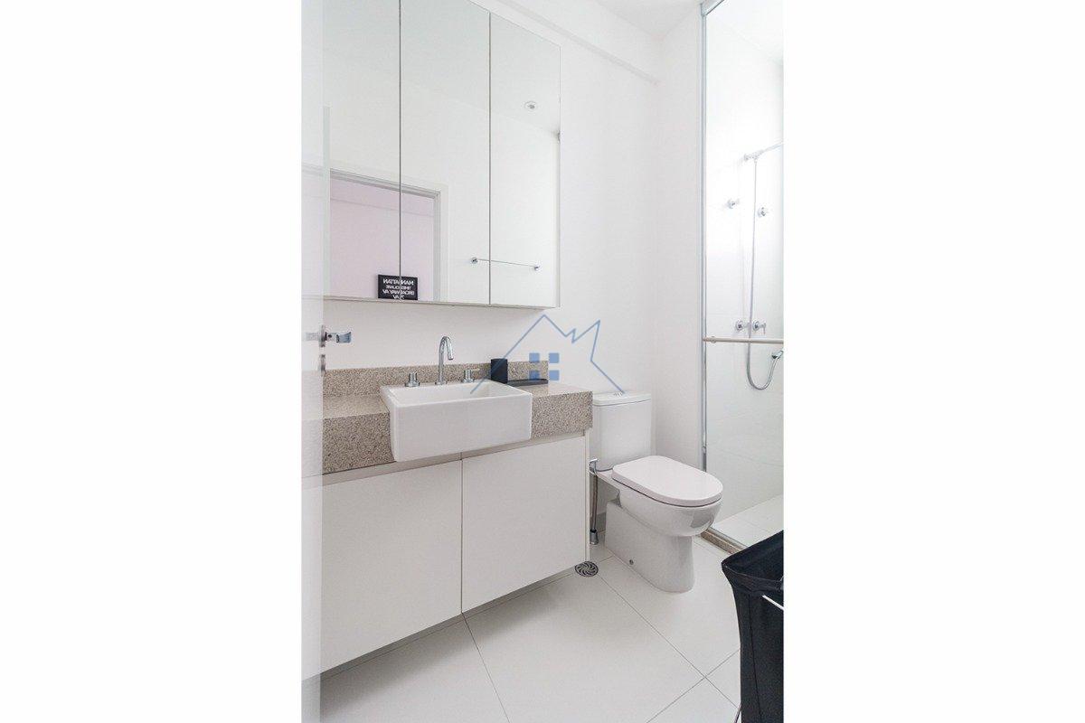 Apartamento no Brooklin Paulista com 3 suítes e 2 vagas 157m² Rua Princesa Isabel São Paulo - 