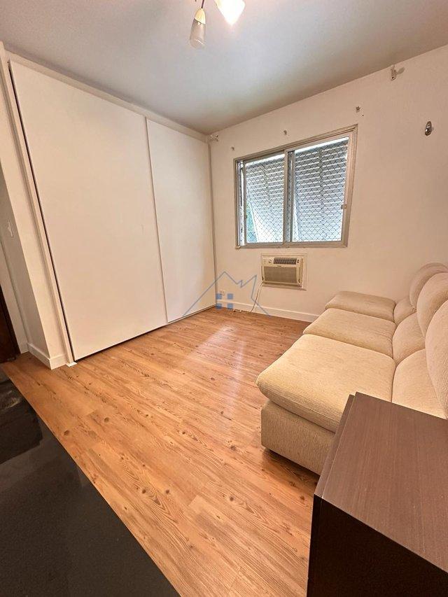 Apartamento em Moema 144m² 3 dorm 1 suíte 2 vagas Rua Inhambú São Paulo - 
