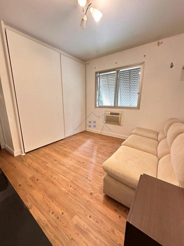 Apartamento em Moema 144m² 3 dorm 1 suíte 2 vagas Rua Inhambú São Paulo - 