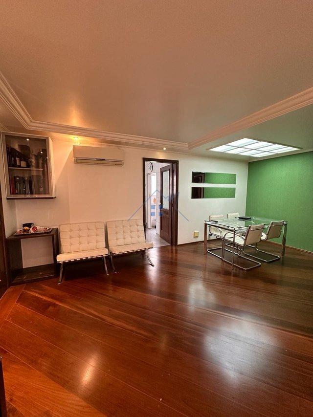 Apartamento em Moema 144m² 3 dorm 1 suíte 2 vagas Rua Inhambú São Paulo - 