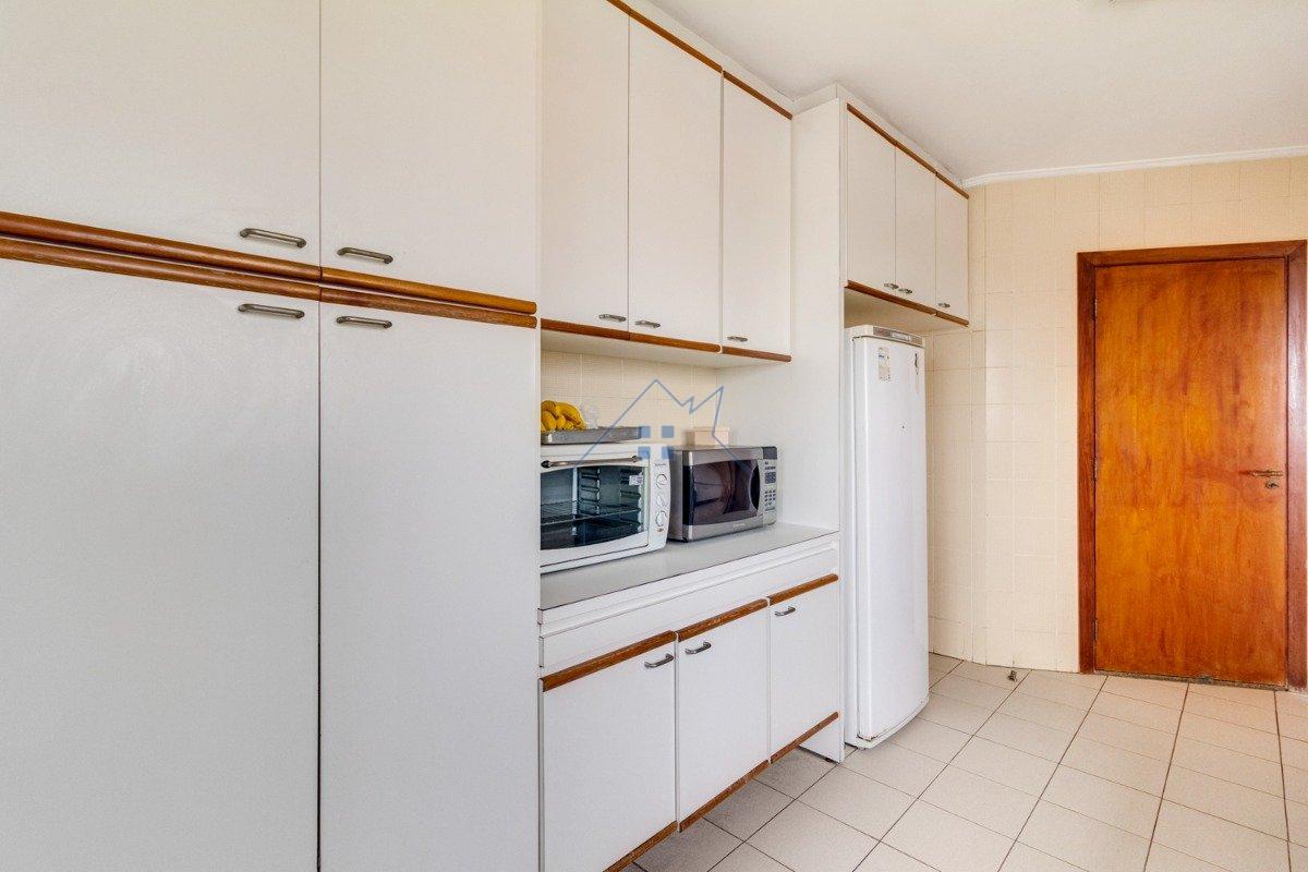 Apartamento na Vila Santo Estéfano 196m² 3 dorm 1 suíte 4 vagas Rua Loreto São Paulo - 