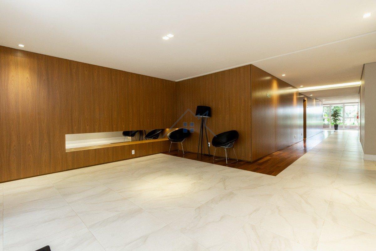 Apartamento no Alto de Pinheiros 3 suítes 3 vagas Rua Coelho de Carvalho São Paulo - 