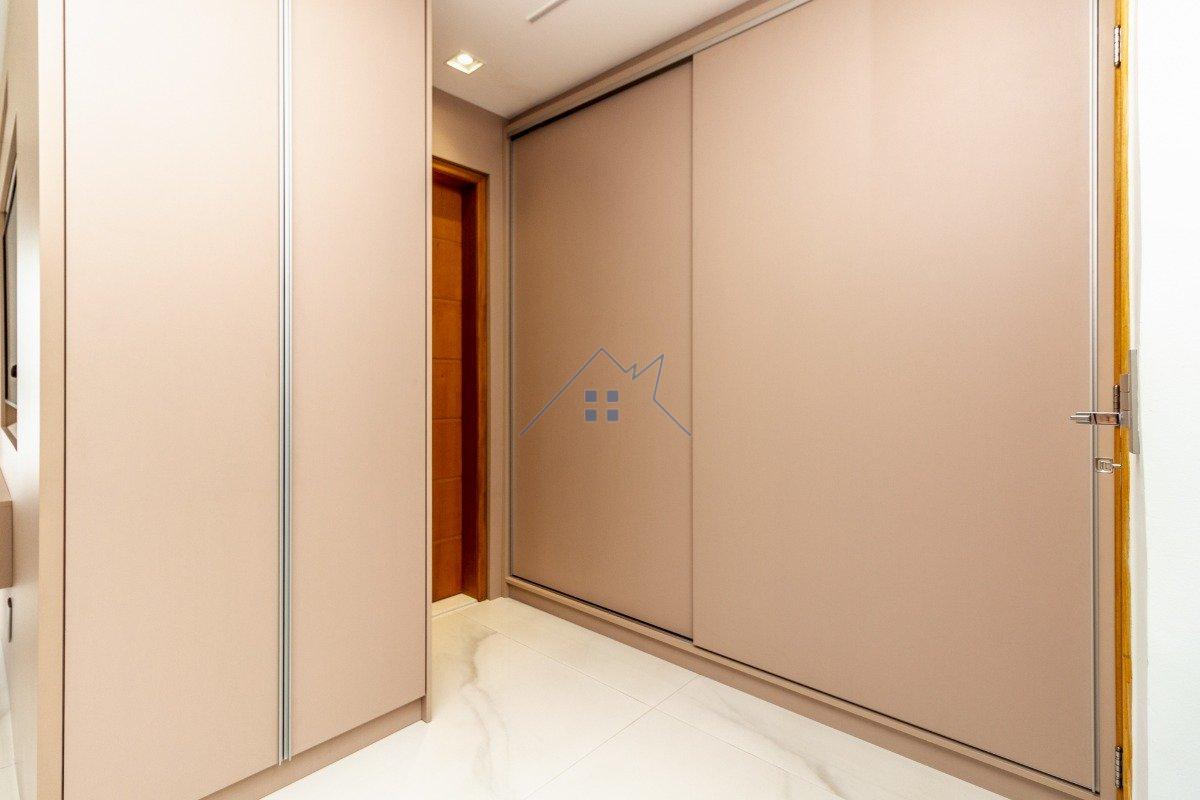 Apartamento no Alto de Pinheiros 3 suítes 3 vagas Rua Coelho de Carvalho São Paulo - 
