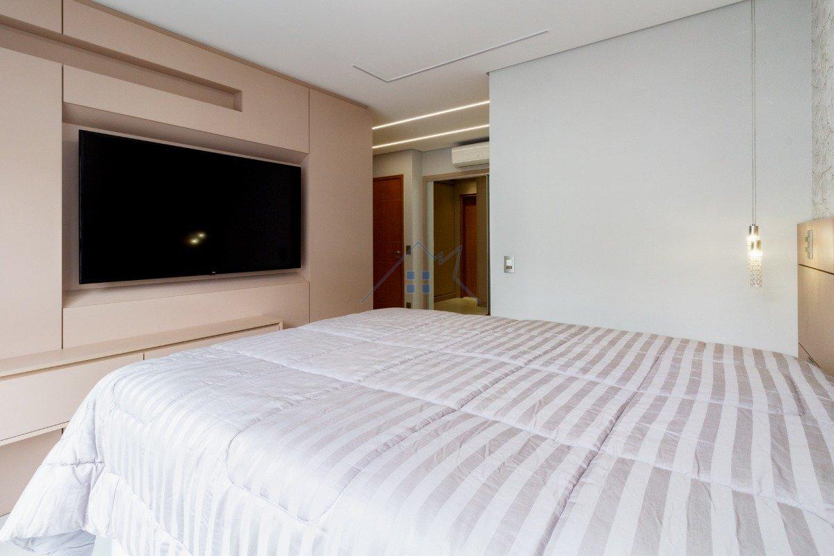 Apartamento no Alto de Pinheiros 3 suítes 3 vagas Rua Coelho de Carvalho São Paulo - 