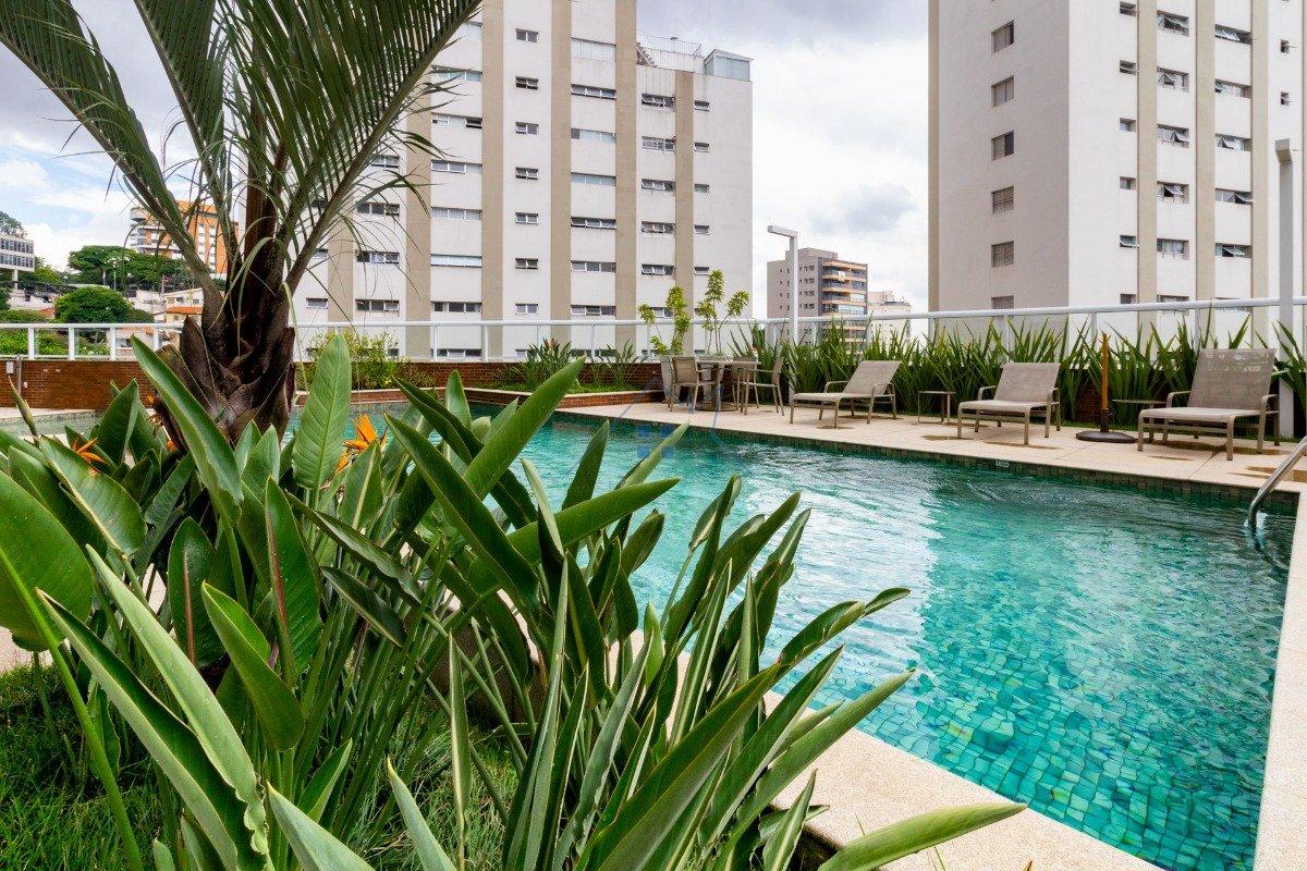 Apartamento no Alto de Pinheiros 3 suítes 3 vagas Rua Coelho de Carvalho São Paulo - 