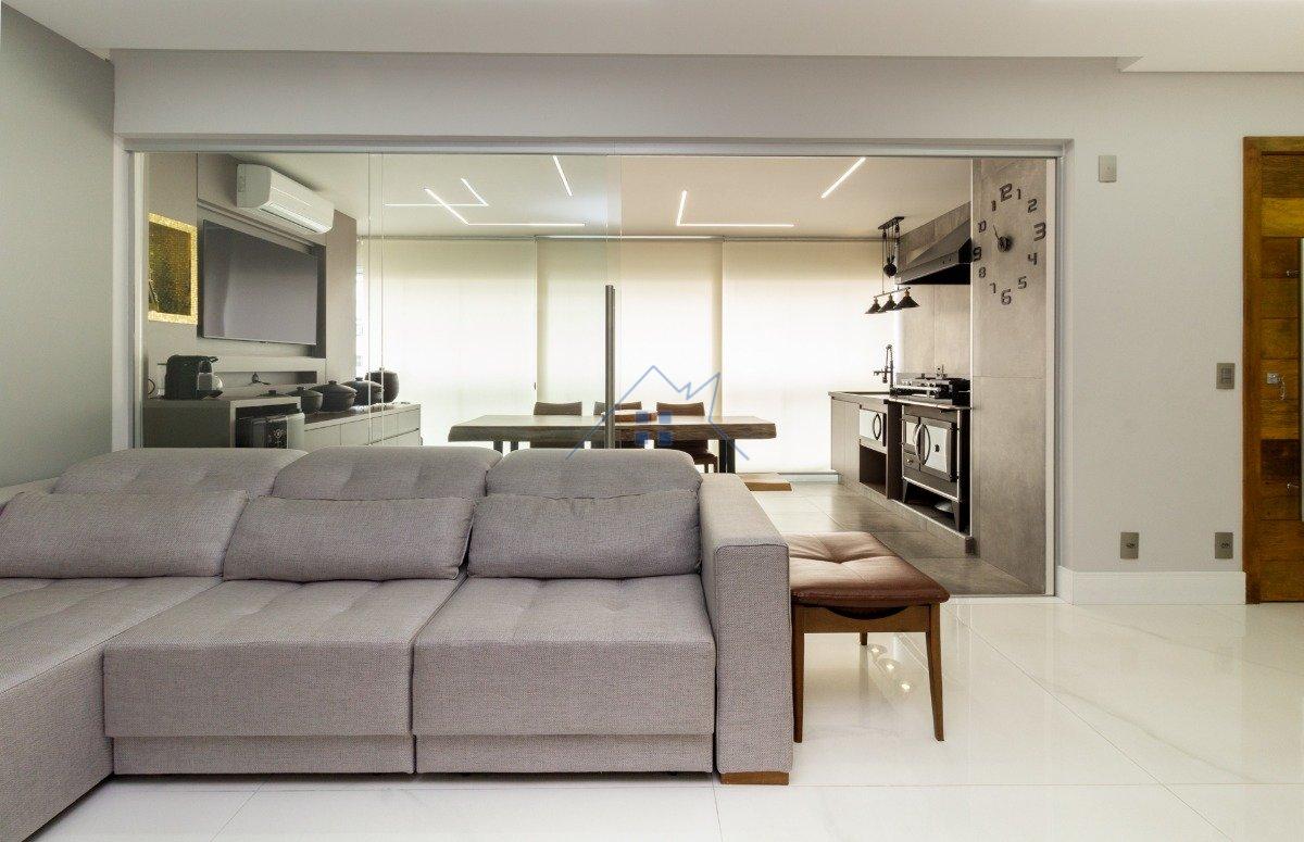 Apartamento no Alto de Pinheiros 3 suítes 3 vagas Rua Coelho de Carvalho São Paulo - 