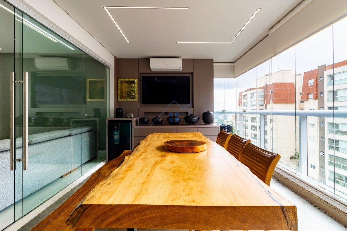 Apartamento no Alto de Pinheiros 3 suítes 3 vagas Rua Coelho de Carvalho São Paulo - 