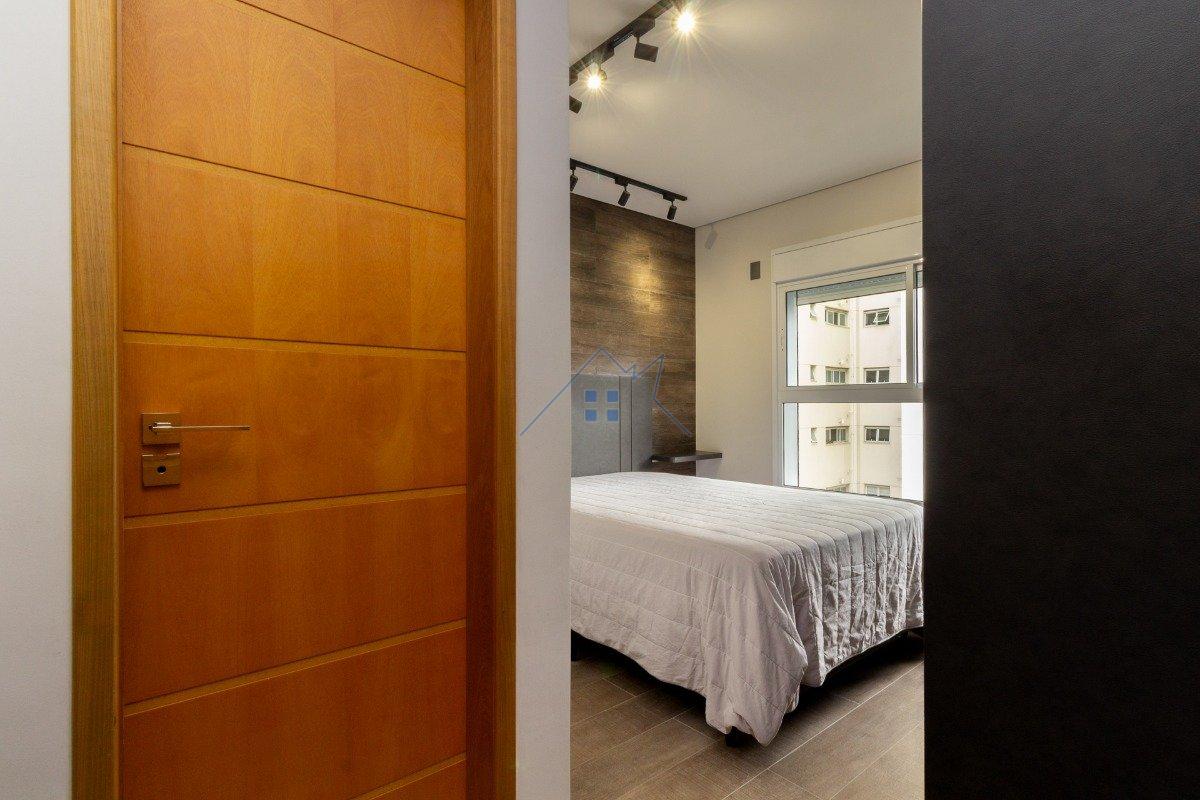 Apartamento no Alto de Pinheiros 3 suítes 3 vagas Rua Coelho de Carvalho São Paulo - 