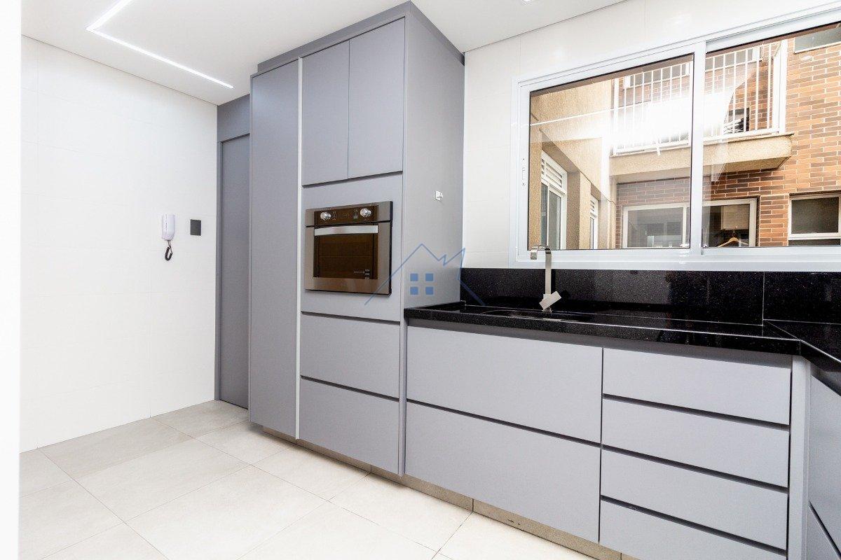 Apartamento no Alto de Pinheiros 3 suítes 3 vagas Rua Coelho de Carvalho São Paulo - 
