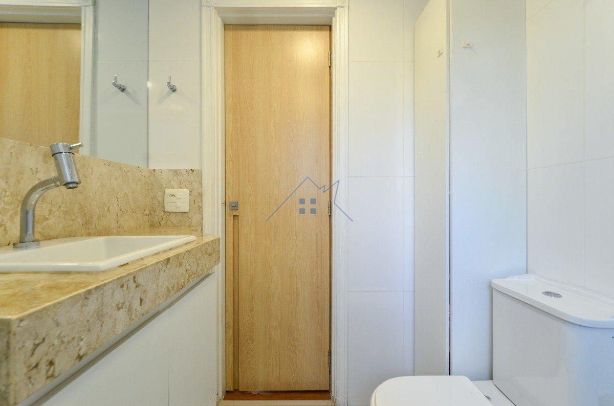 Apartamento na Cidade Monções 104m² 3 dorm 2 vagas Rua Flórida São Paulo - 