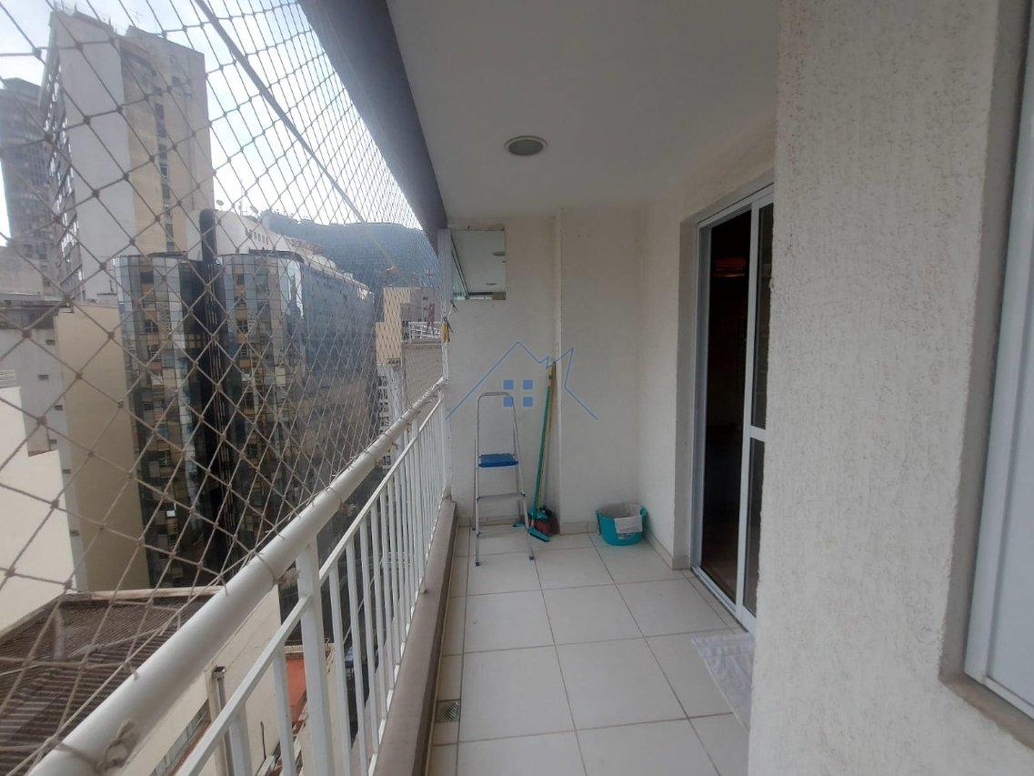 Apartamento na República 1 dorm 1 vaga Rua Bento Freitas São Paulo - 