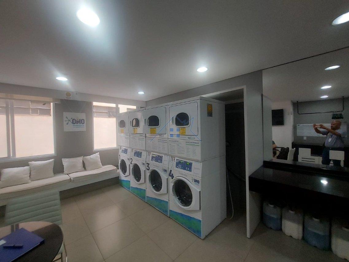 Apartamento na República 1 dorm 1 vaga Rua Bento Freitas São Paulo - 