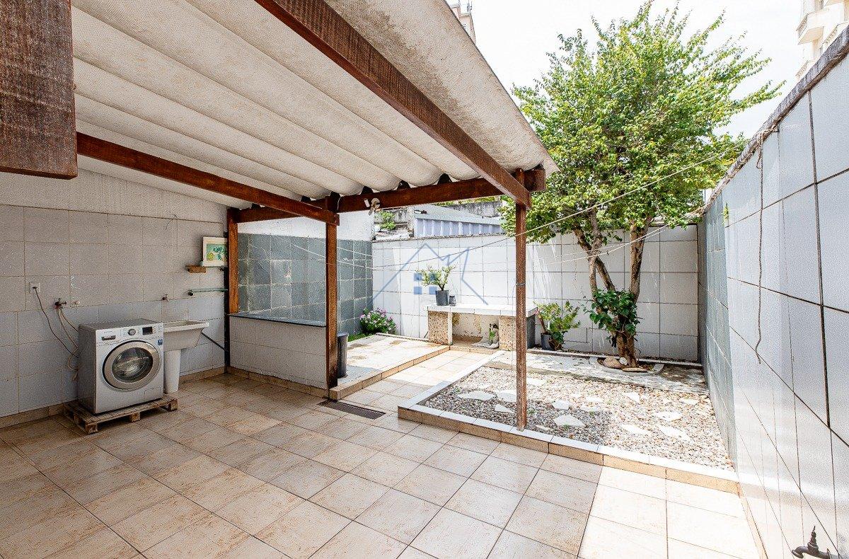 Sobrado Vila Congonhas 3 suítes 4 vagas 210 m² Rua Barão de Suruí São Paulo - 