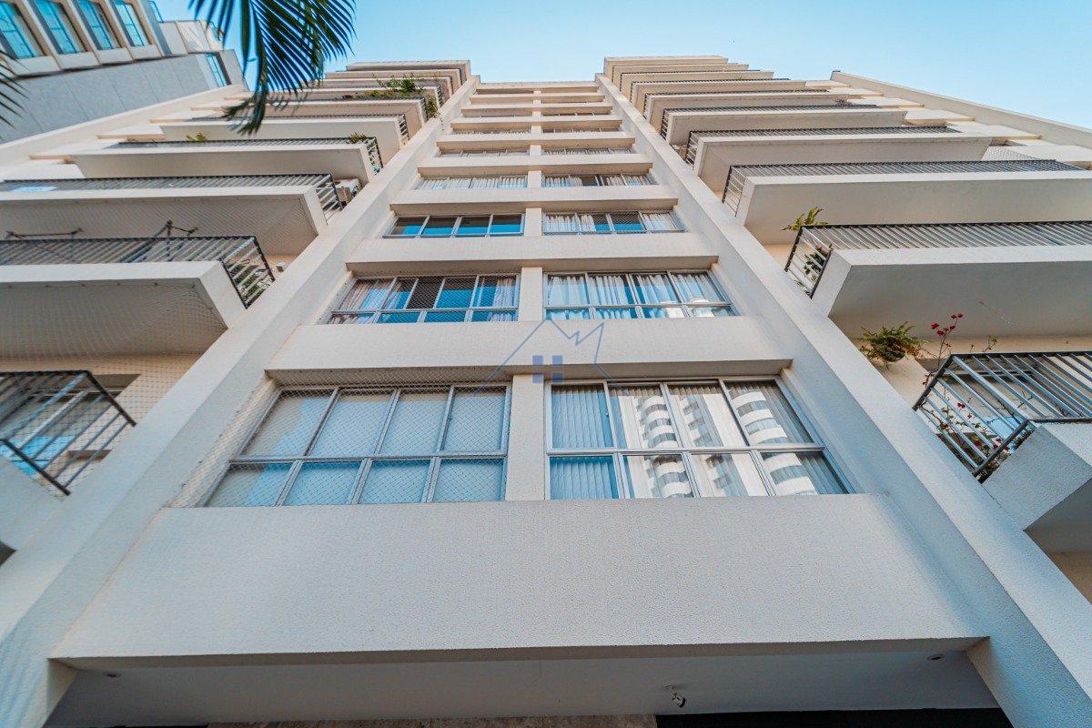 Apartamento no Campo Belo 4 dorm 2 vagas 174m² Rua Morais de Barros São Paulo - 