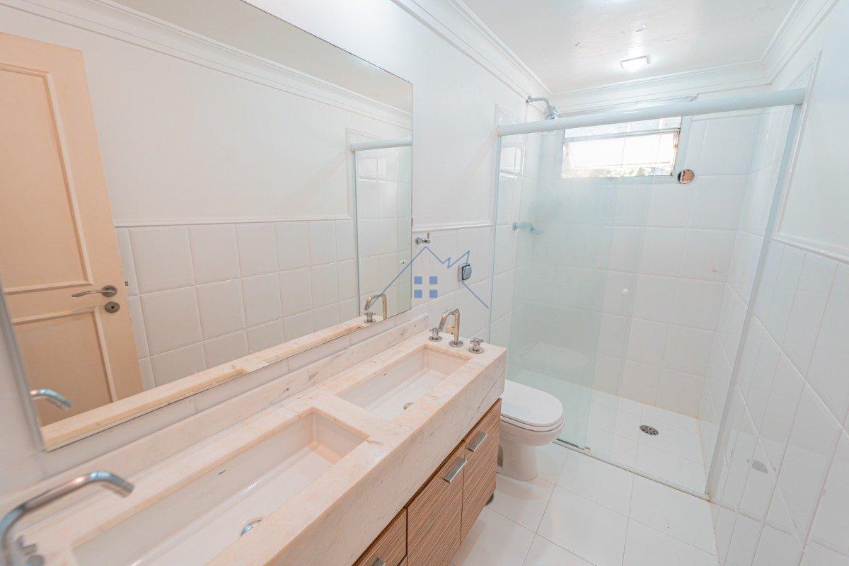 Apartamento no Campo Belo 4 dorm 2 vagas 174m² Rua Morais de Barros São Paulo - 