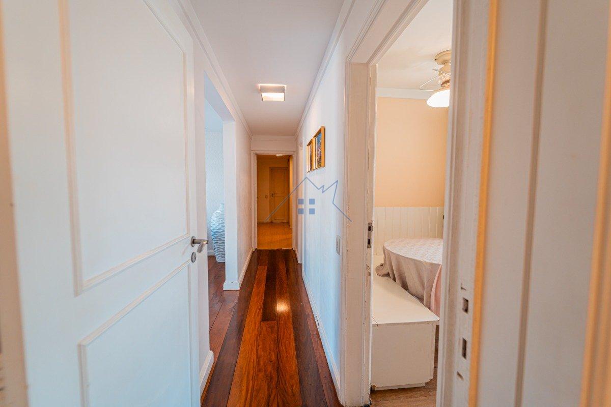 Apartamento no Campo Belo 4 dorm 2 vagas 174m² Rua Morais de Barros São Paulo - 