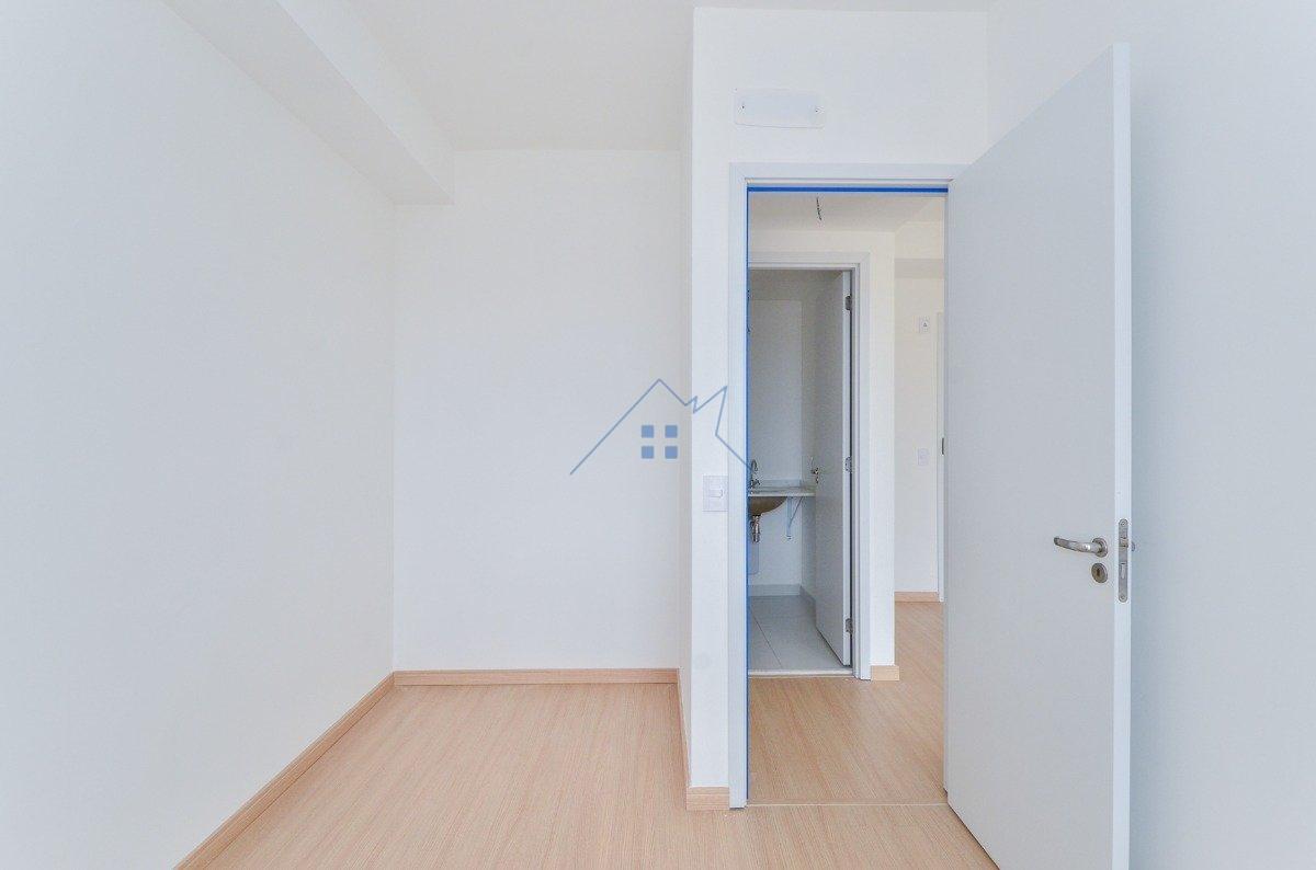 Apartamento 1 dorm com 1 vaga em Santo Amaro Avenida Vereador José Diniz São Paulo - 