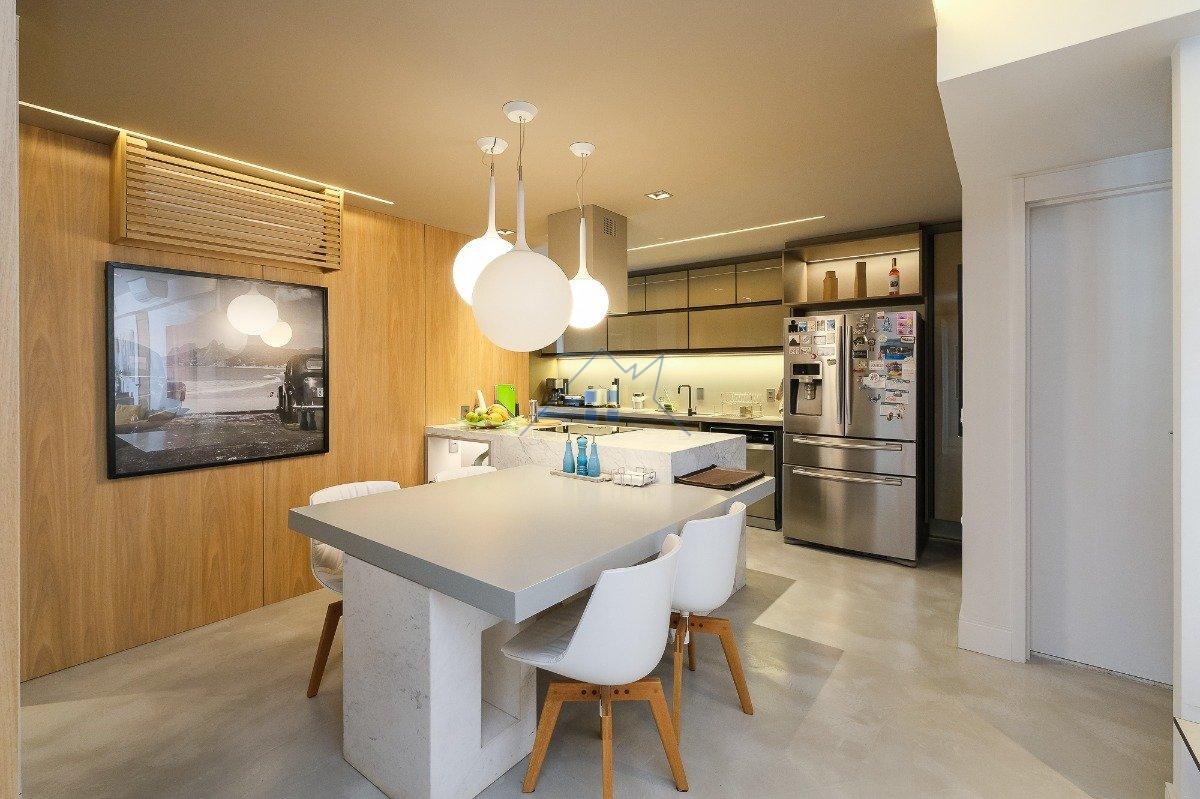Apartamento em Moema 3 suítes 2 vagas 175m² Rua Pintassilgo São Paulo - 