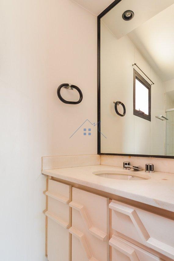 Apartamento no Pacaembú 04 dorm 03 vagas 274m²  São Paulo - 