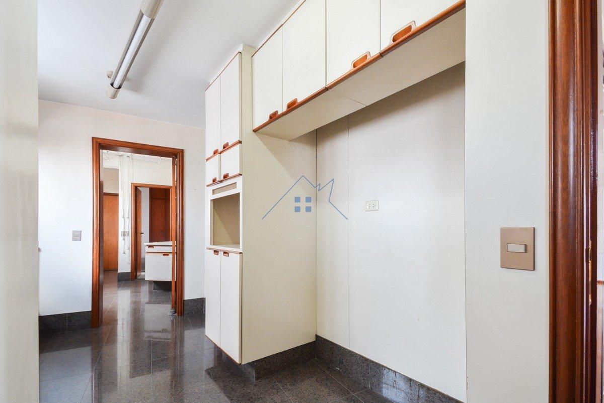 Apartamento no Pacaembú 04 dorm 03 vagas 274m²  São Paulo - 