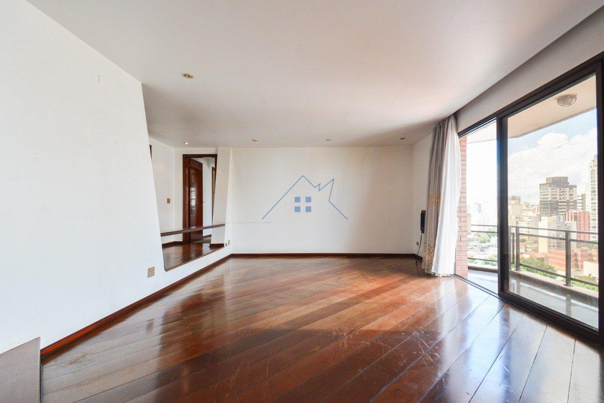 Apartamento no Pacaembú 04 dorm 03 vagas 274m²  São Paulo - 