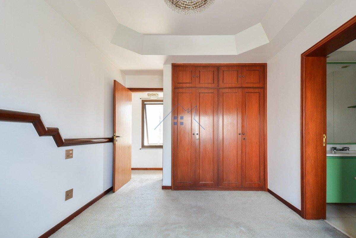 Apartamento no Pacaembú 04 dorm 03 vagas 274m²  São Paulo - 