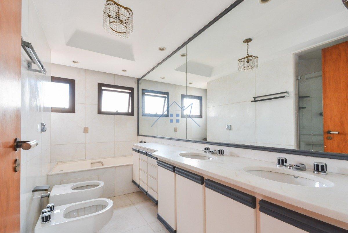 Apartamento no Pacaembú 04 dorm 03 vagas 274m²  São Paulo - 