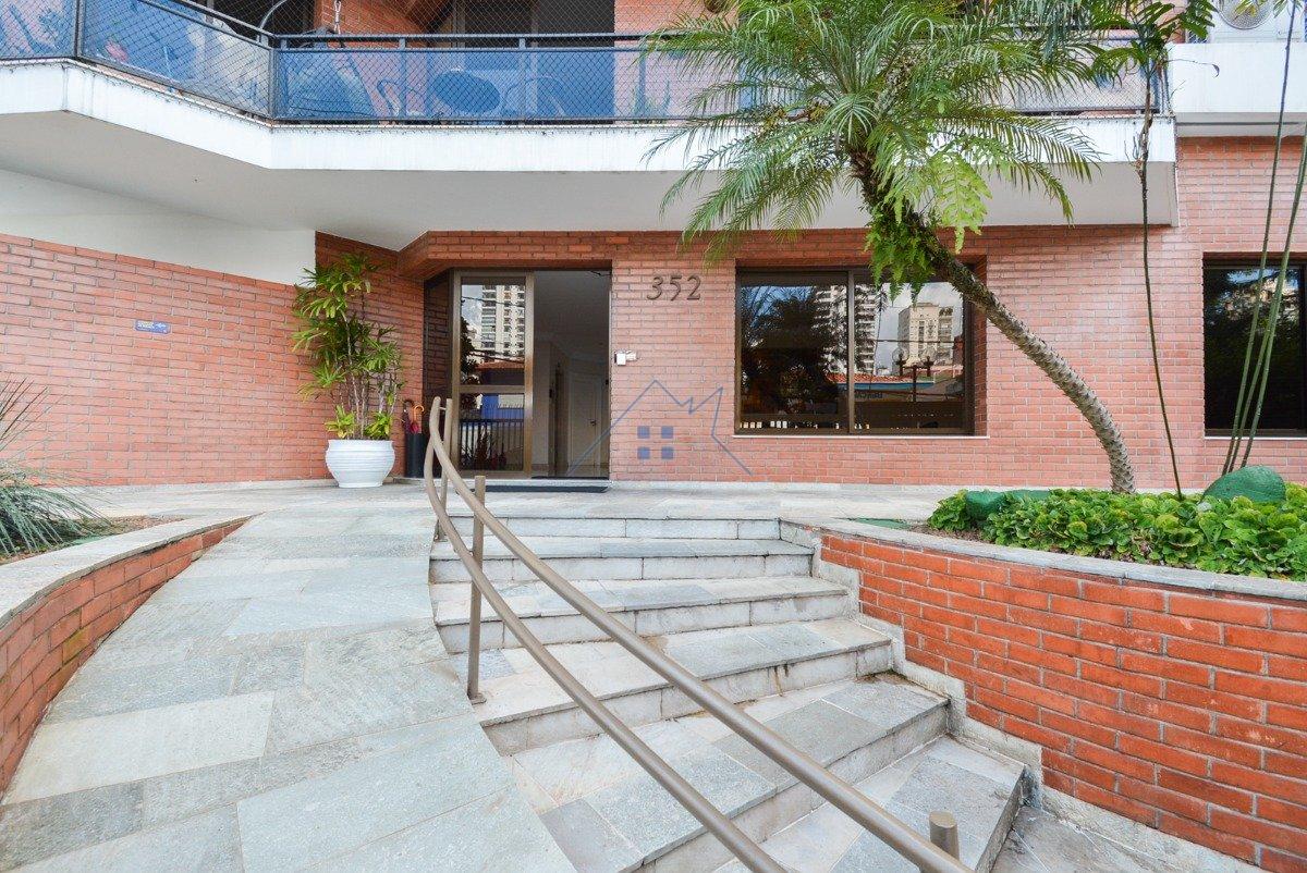 Apartamento no Pacaembú 04 dorm 03 vagas 274m²  São Paulo - 