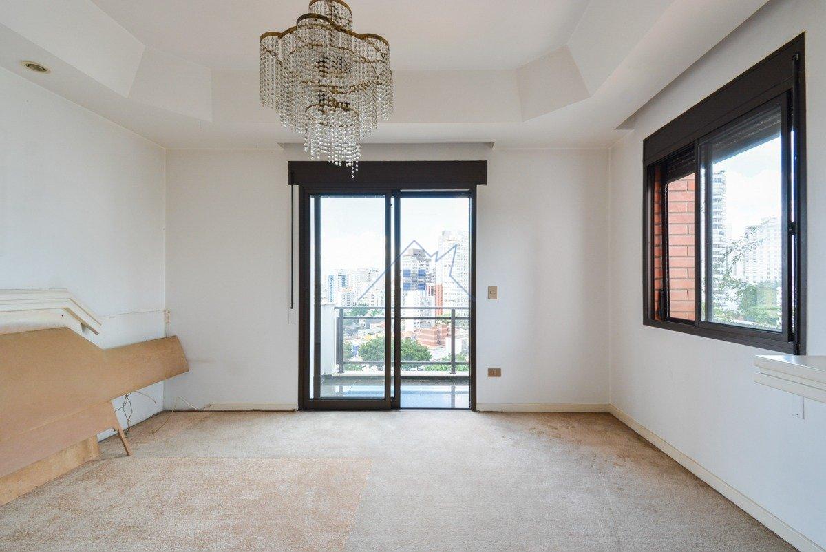 Apartamento no Pacaembú 04 dorm 03 vagas 274m²  São Paulo - 
