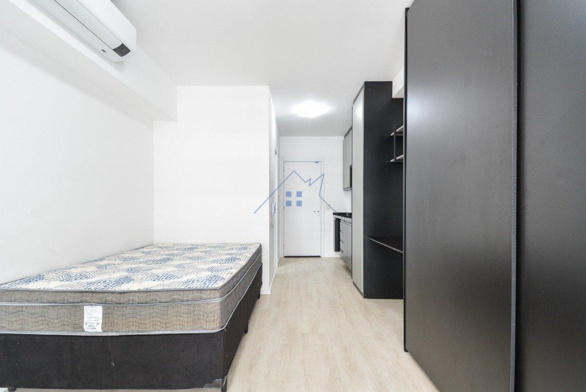 Studio em Pinheiros 1 vaga Rua dos Pinheiros São Paulo - 