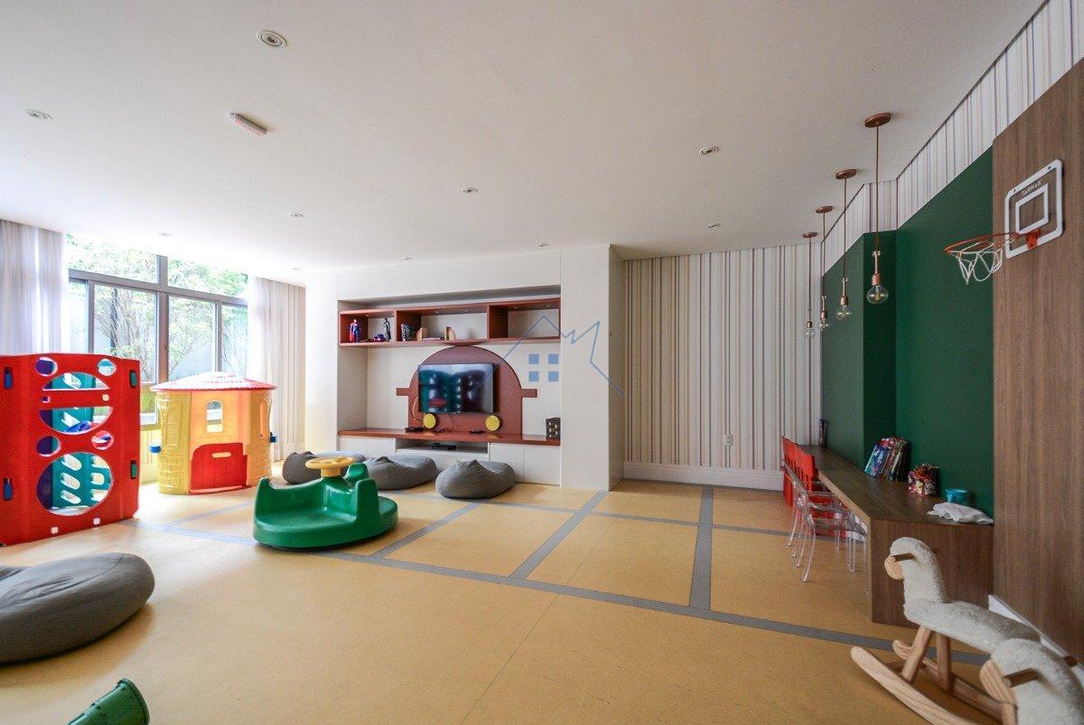 Studio em Pinheiros 1 vaga Rua dos Pinheiros São Paulo - 