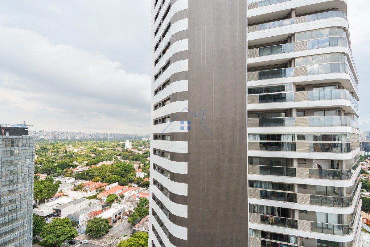 Studio em Pinheiros 1 vaga Rua dos Pinheiros São Paulo - 