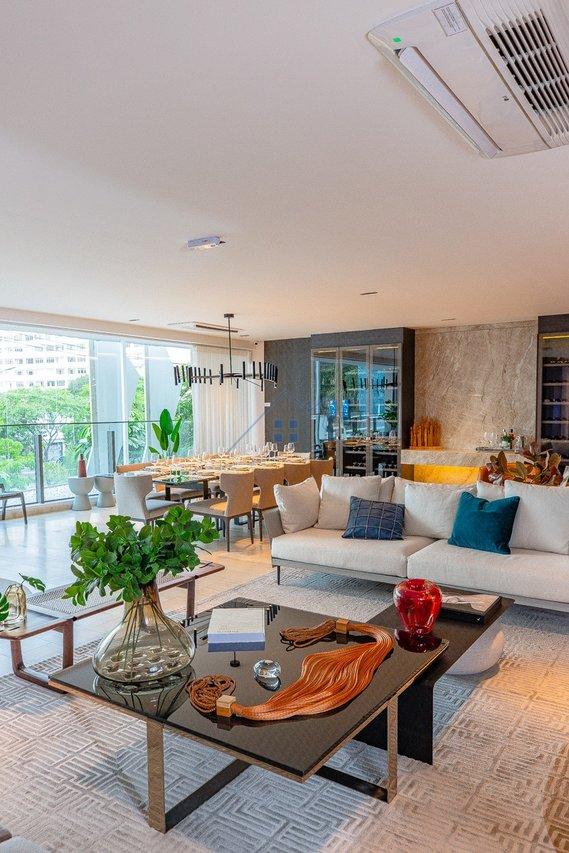 Apartamento no Paraiso com 4 suítes e 4 vagas Rua Achilles Masetti São Paulo - 