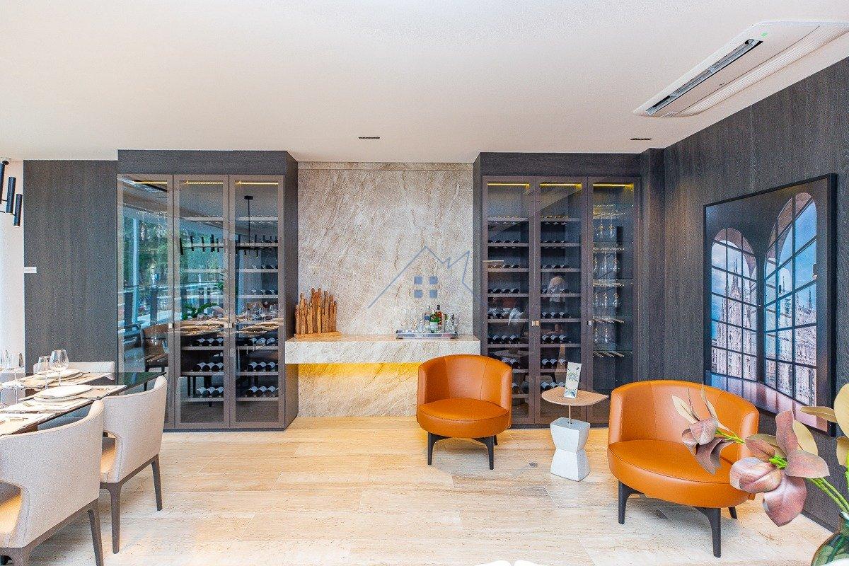 Apartamento no Paraiso com 4 suítes e 4 vagas Rua Achilles Masetti São Paulo - 