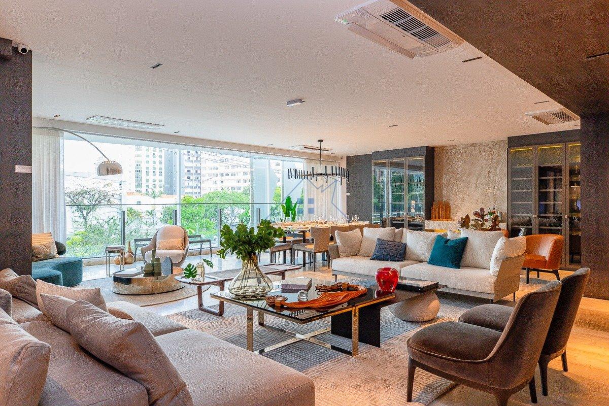 Apartamento no Paraiso com 4 suítes e 4 vagas Rua Achilles Masetti São Paulo - 