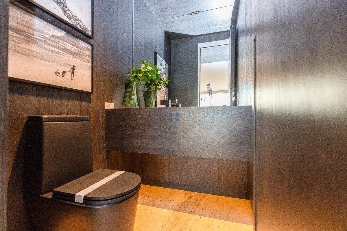 Apartamento no Paraiso com 4 suítes e 4 vagas Rua Achilles Masetti São Paulo - 