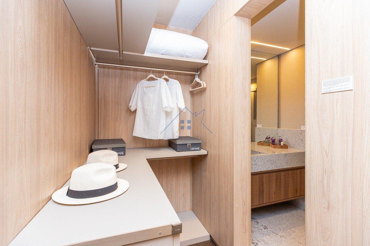 Apartamento no Paraiso com 4 suítes e 4 vagas Rua Achilles Masetti São Paulo - 