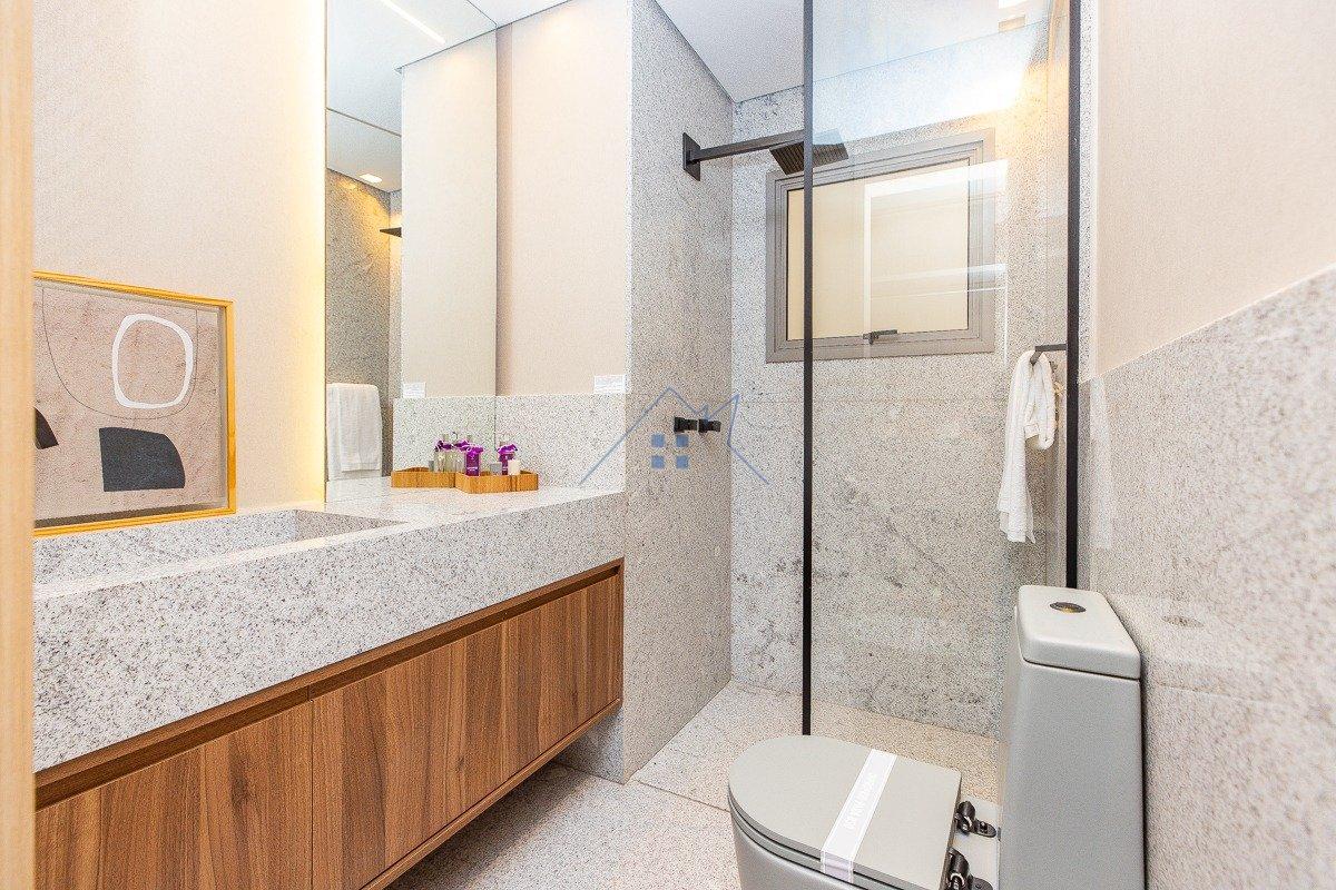 Apartamento no Paraiso com 4 suítes e 4 vagas Rua Achilles Masetti São Paulo - 