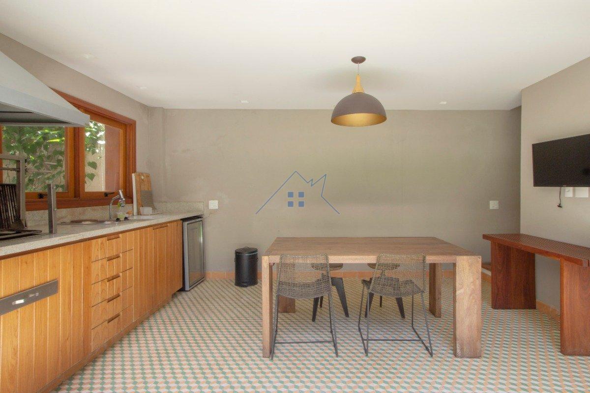 Casa no Jardim Paulistano 3 dorm 1 suíte 2 vagas 278m² Rua Sampaio Vidal São Paulo - 