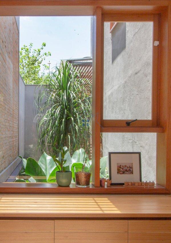 Casa no Jardim Paulistano 3 dorm 1 suíte 2 vagas 278m² Rua Sampaio Vidal São Paulo - 