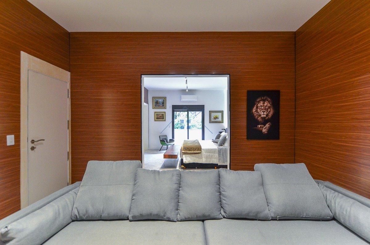 Casa no Jardim América 1117m² 4 suítes 8 vagas Rua Groenlândia São Paulo - 