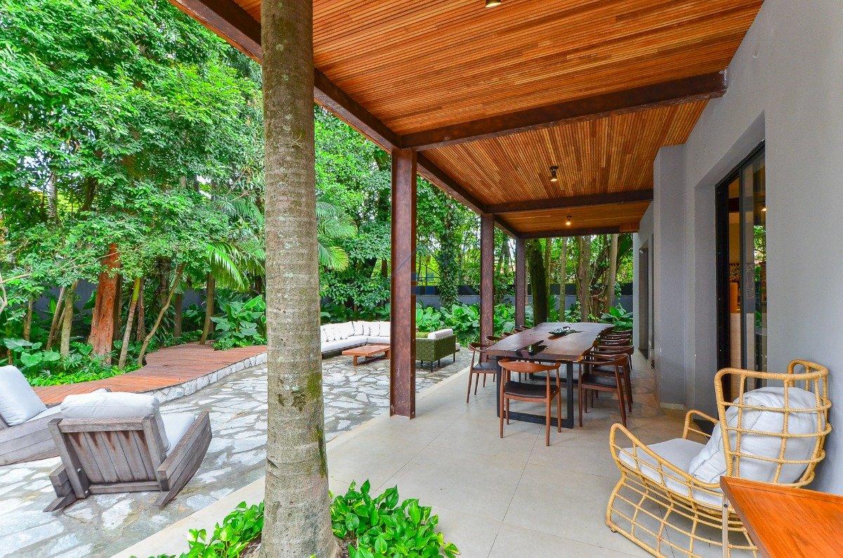 Casa no Jardim América 1117m² 4 suítes 8 vagas Rua Groenlândia São Paulo - 