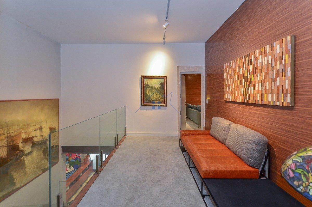 Casa no Jardim América 1117m² 4 suítes 8 vagas Rua Groenlândia São Paulo - 