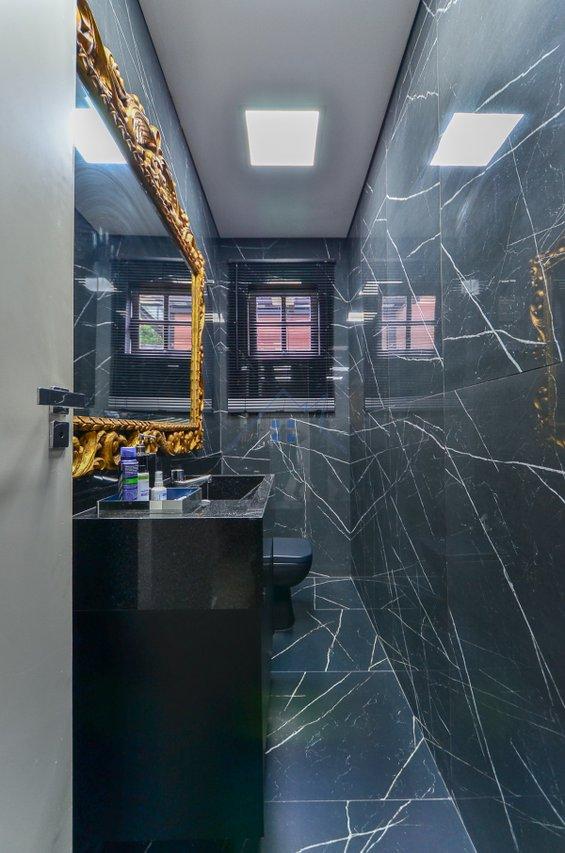 Casa no Jardim América 1117m² 4 suítes 8 vagas Rua Groenlândia São Paulo - 