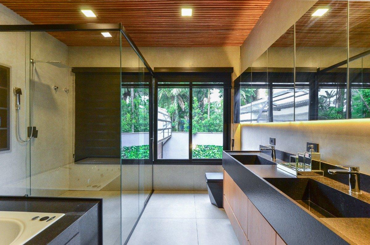 Casa no Jardim América 1117m² 4 suítes 8 vagas Rua Groenlândia São Paulo - 