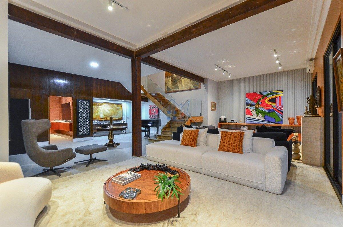 Casa no Jardim América 1117m² 4 suítes 8 vagas Rua Groenlândia São Paulo - 